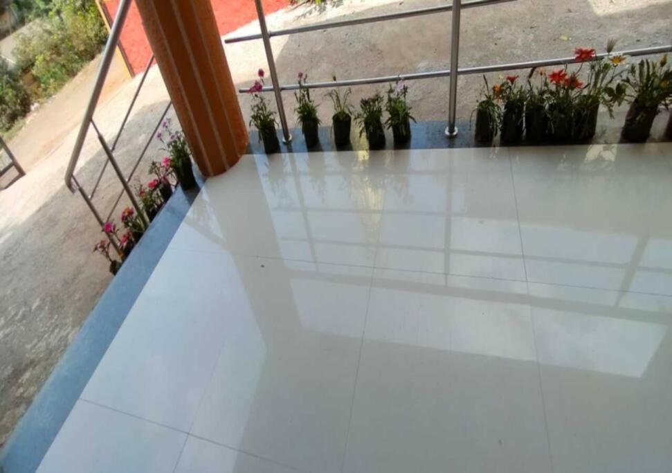 Maple Villa มหาบาเลชวาร์ ภายนอก รูปภาพ