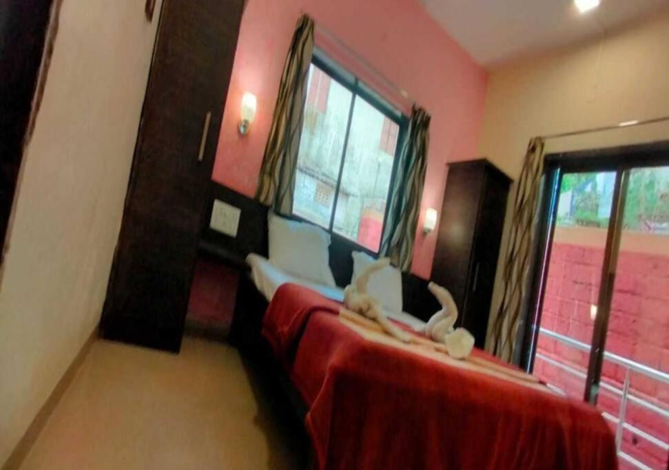 Maple Villa มหาบาเลชวาร์ ภายนอก รูปภาพ